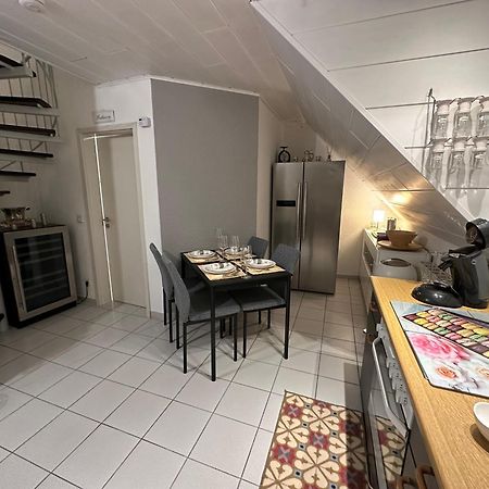 Zentrale Maisonette Mit Buero & Parkplatz Griesheim  Esterno foto